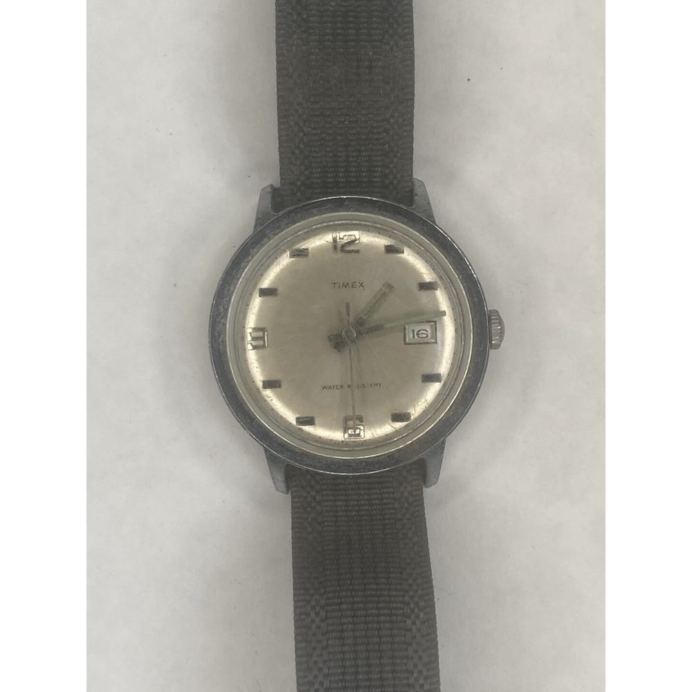 Vintage 1970's Timex Manual Wind Stainless Steel Mens Watch UNTESTED